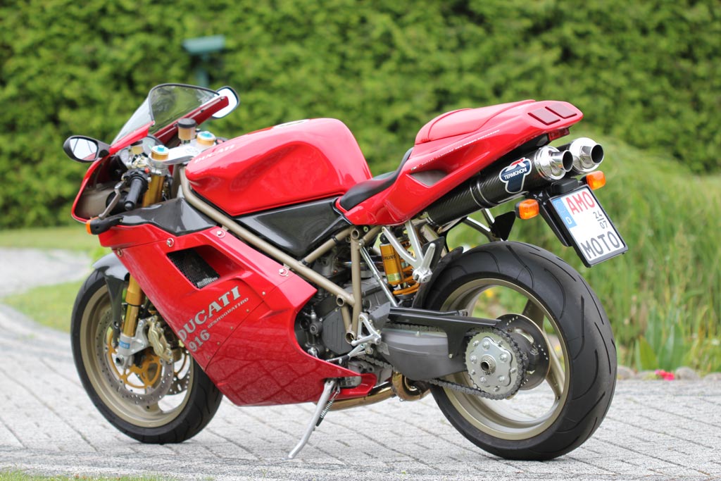 Ducati 916 Biposto Modelljahr 1996