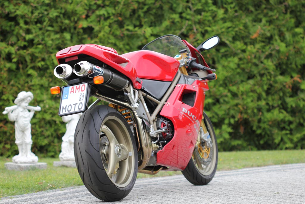 Ducati 916 Biposto Modelljahr 1996