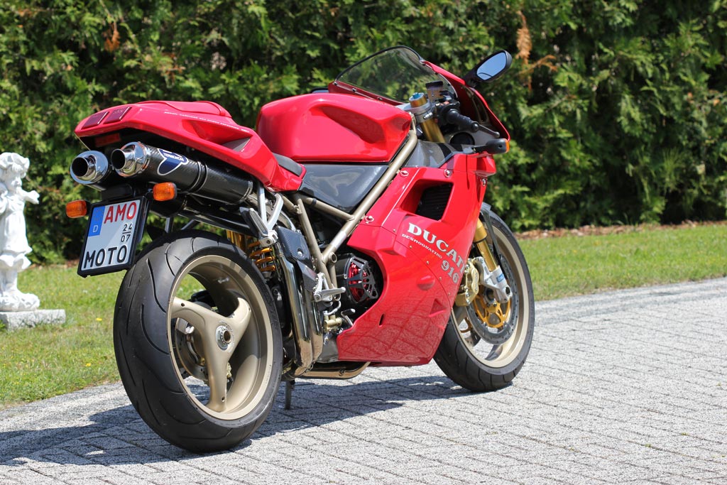 Ducati 916 Biposto Modelljahr 1997