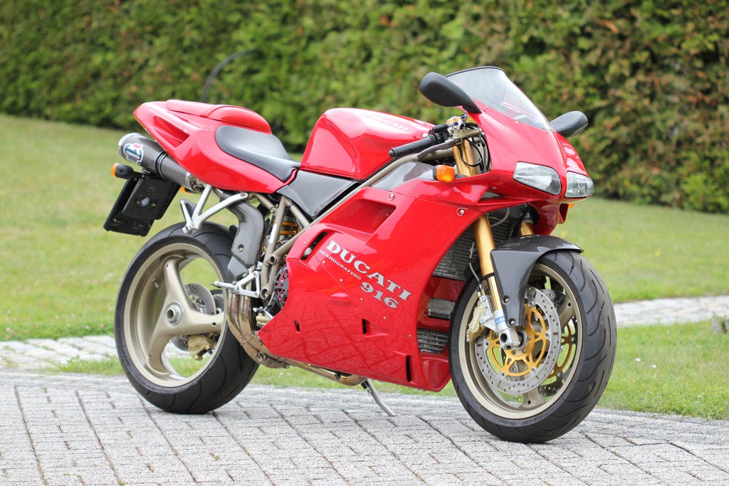 Ducati 916 Biposto Modelljahr 1996