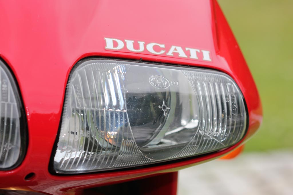 Ducati 916 Biposto Modelljahr 1996