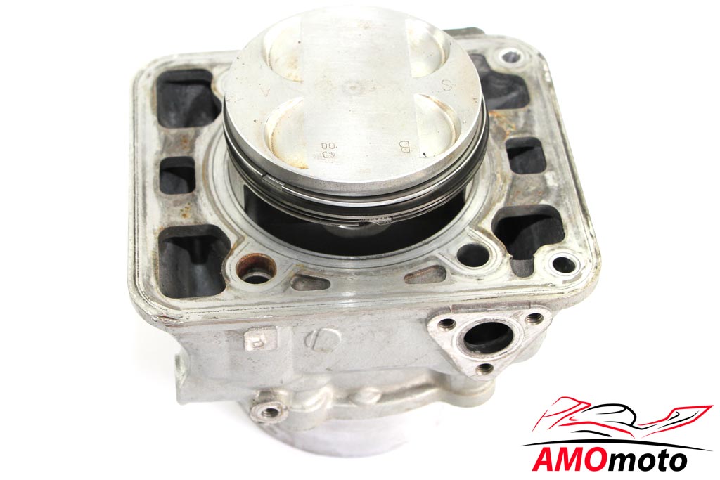 Ducati 748 Desmoquattro Cylinder with Piston Class B 