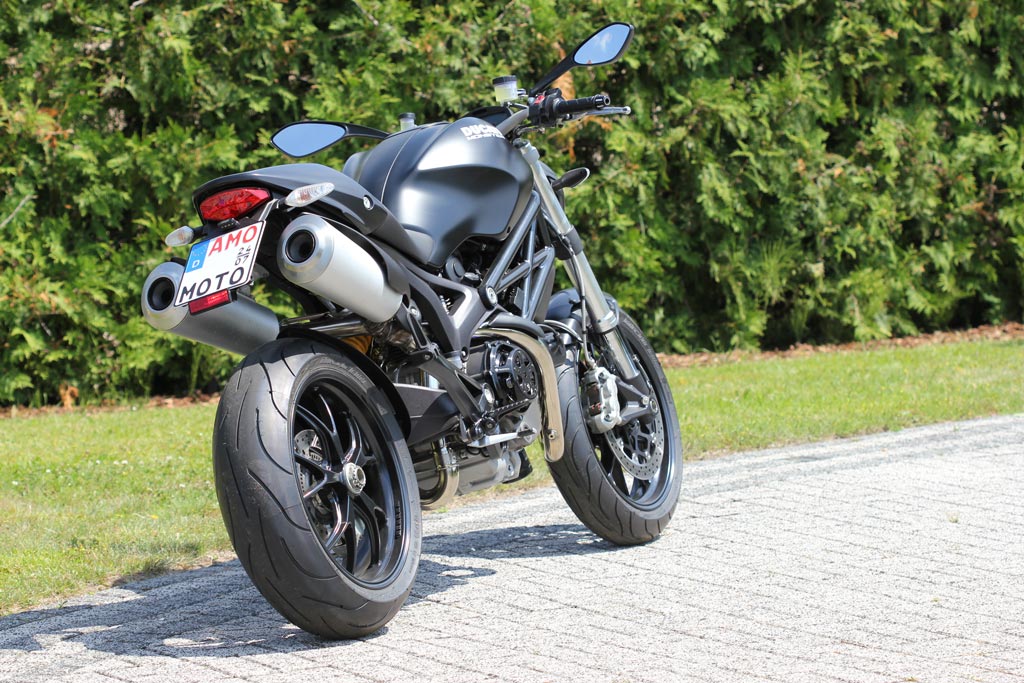 Ducati Monster 1100 