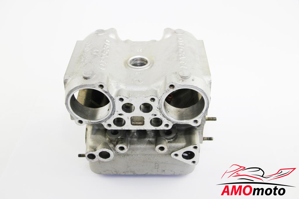 Ducati 916 4V Desmoquattro Zylinderkopf Klasse B DESMO Ducati 916 4V Desmoquattro Zylinderkopf Klasse B DESMO